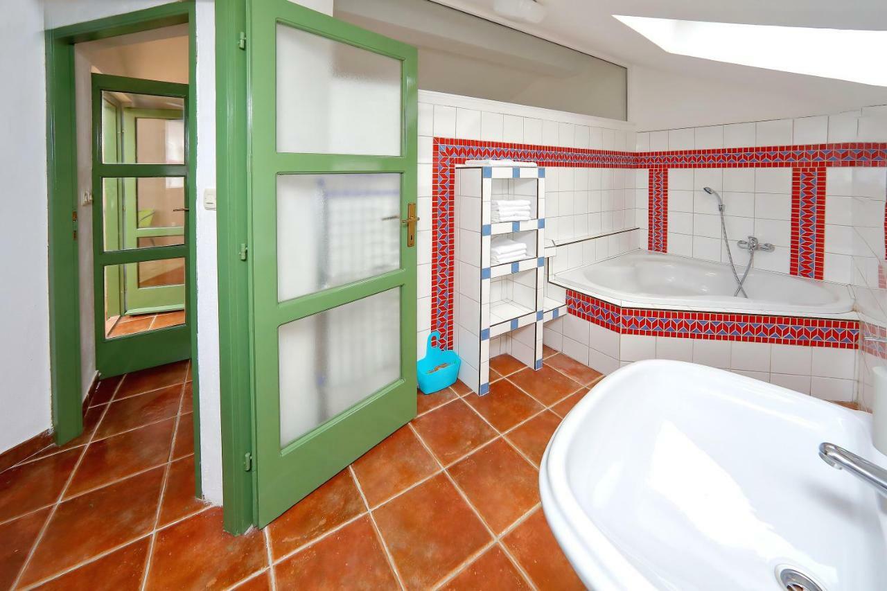 Villa Kamena ビビニェ エクステリア 写真